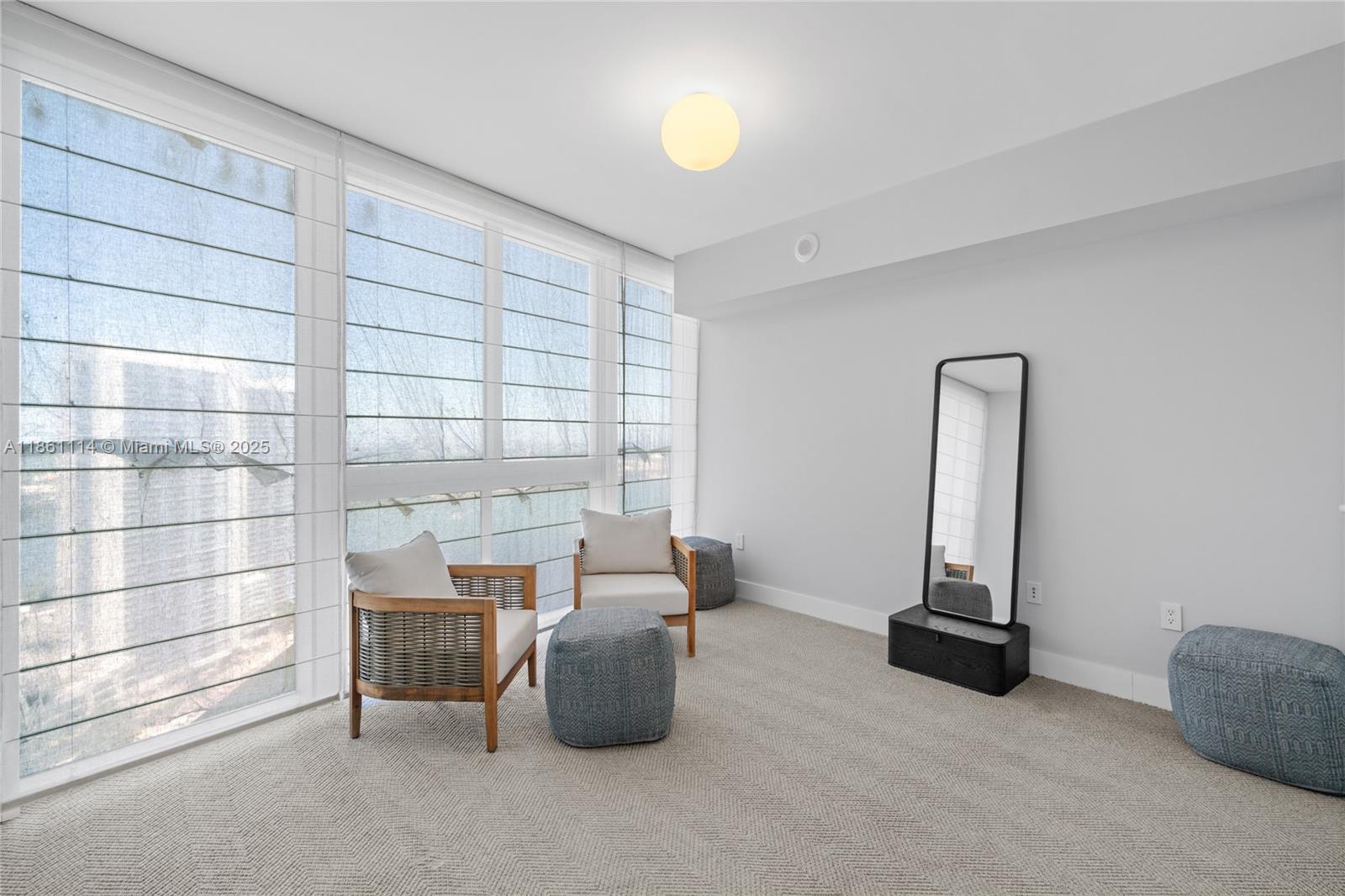 ICONBRICKELL CONDO NO 1 - Residential Lease