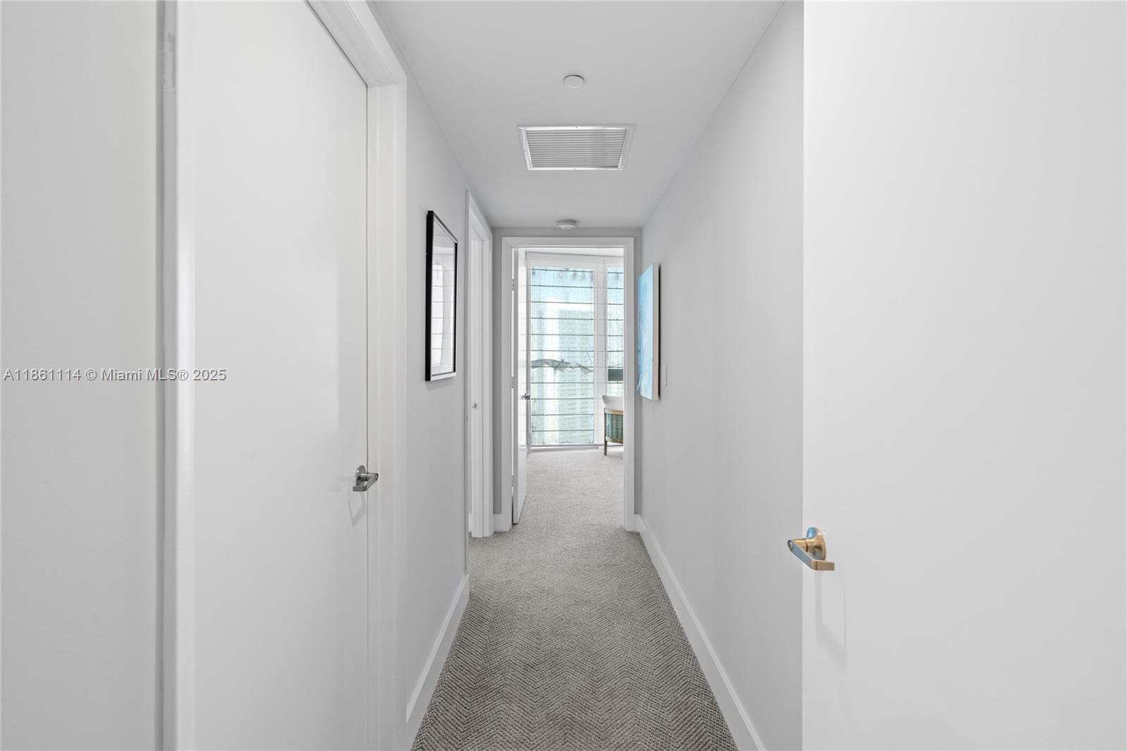 ICONBRICKELL CONDO NO 1 - Residential Lease