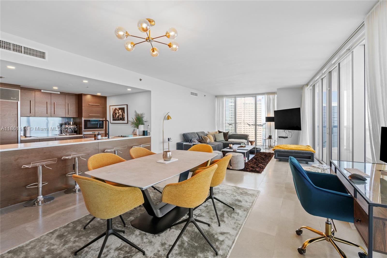 ICONBRICKELL CONDO NO 1 - Residential Lease