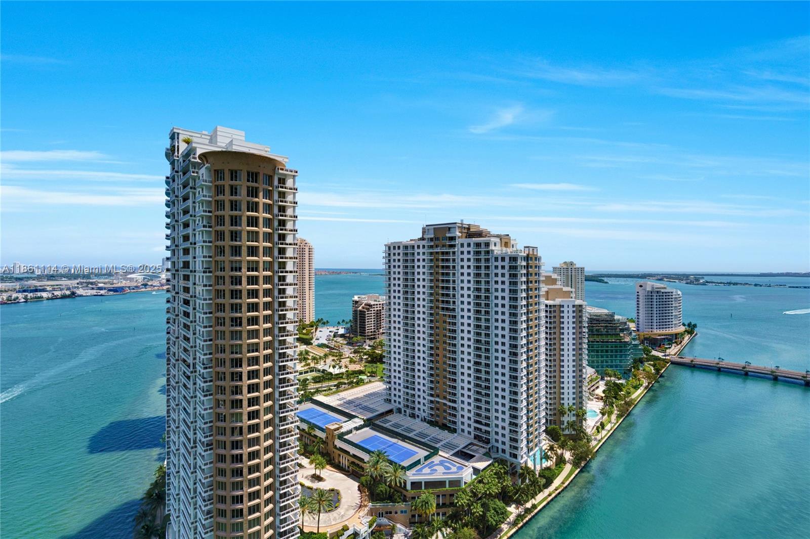 ICONBRICKELL CONDO NO 1 - Residential Lease