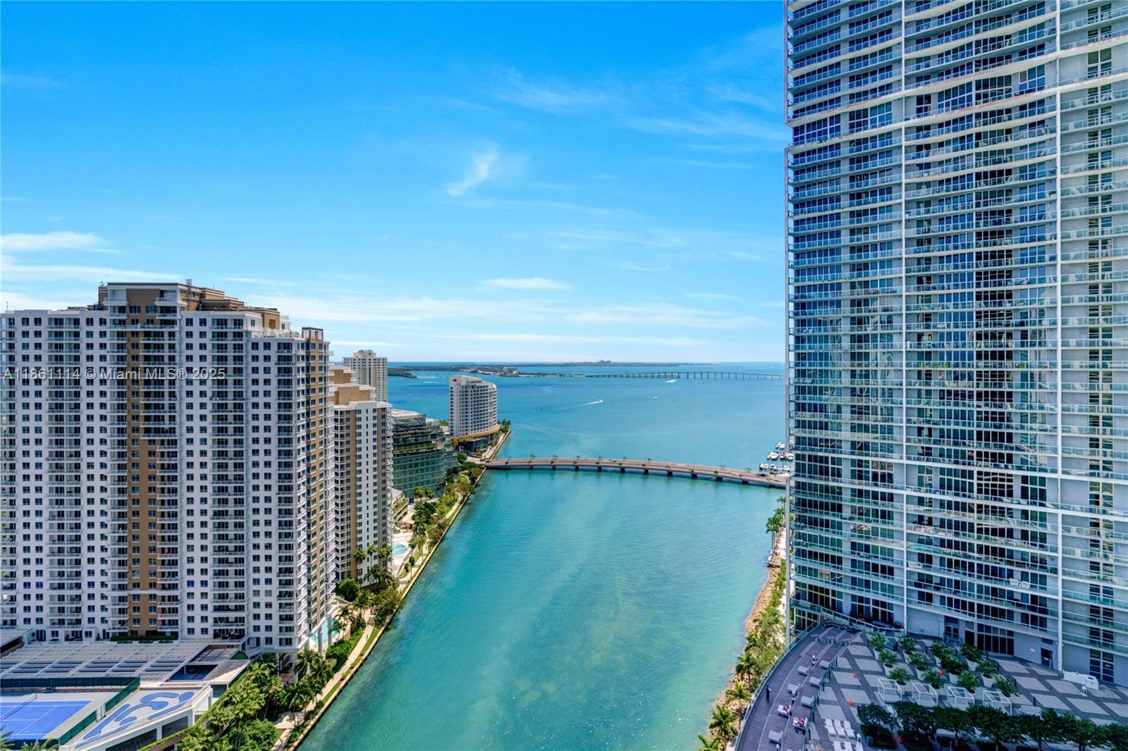 ICONBRICKELL CONDO NO 1 - Residential Lease