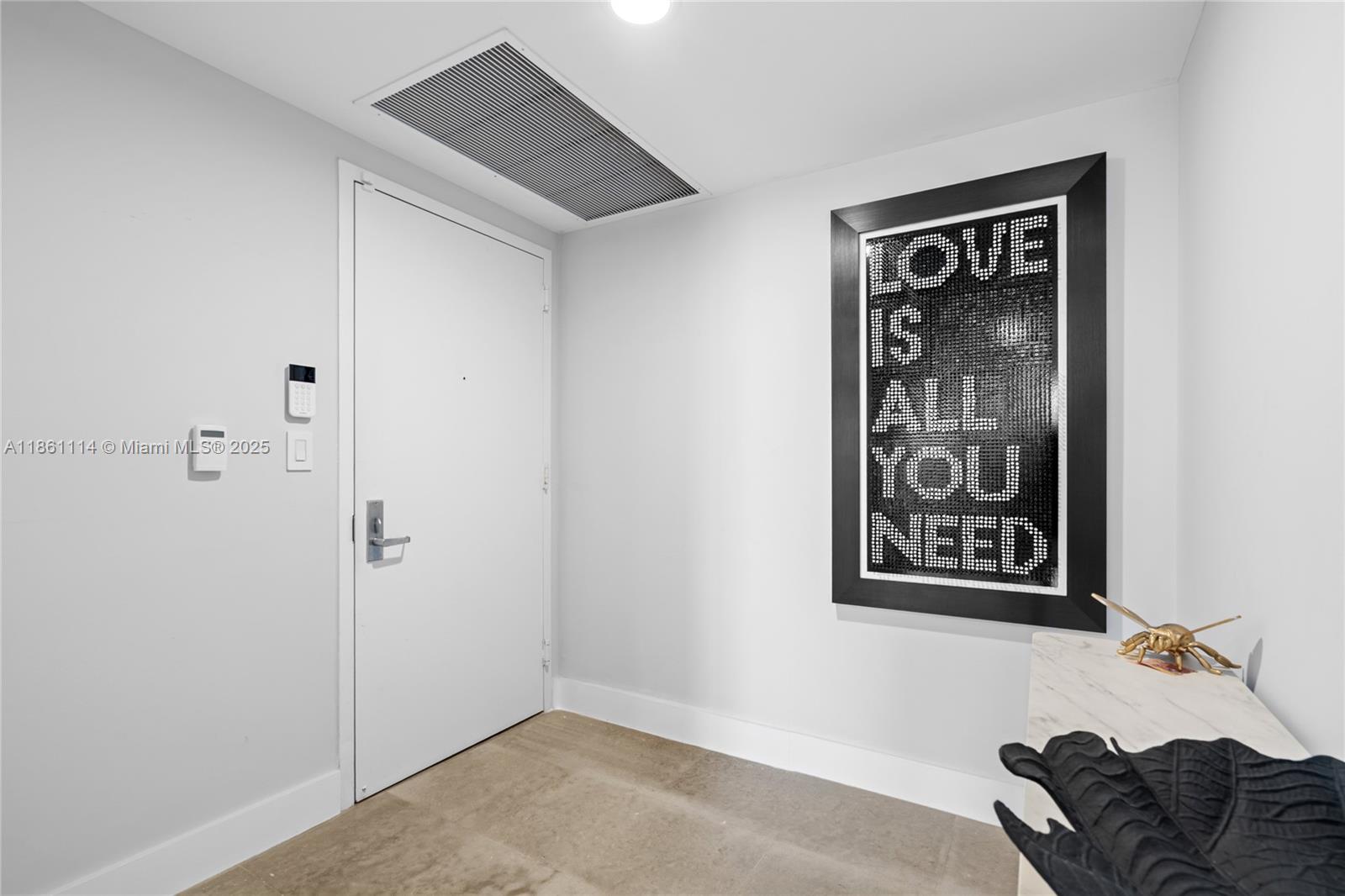 ICONBRICKELL CONDO NO 1 - Residential Lease