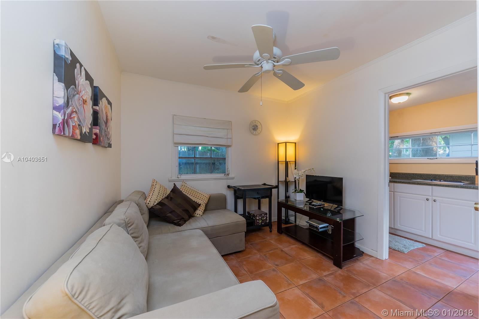 SUNSHINE VISTAS - Residential Lease