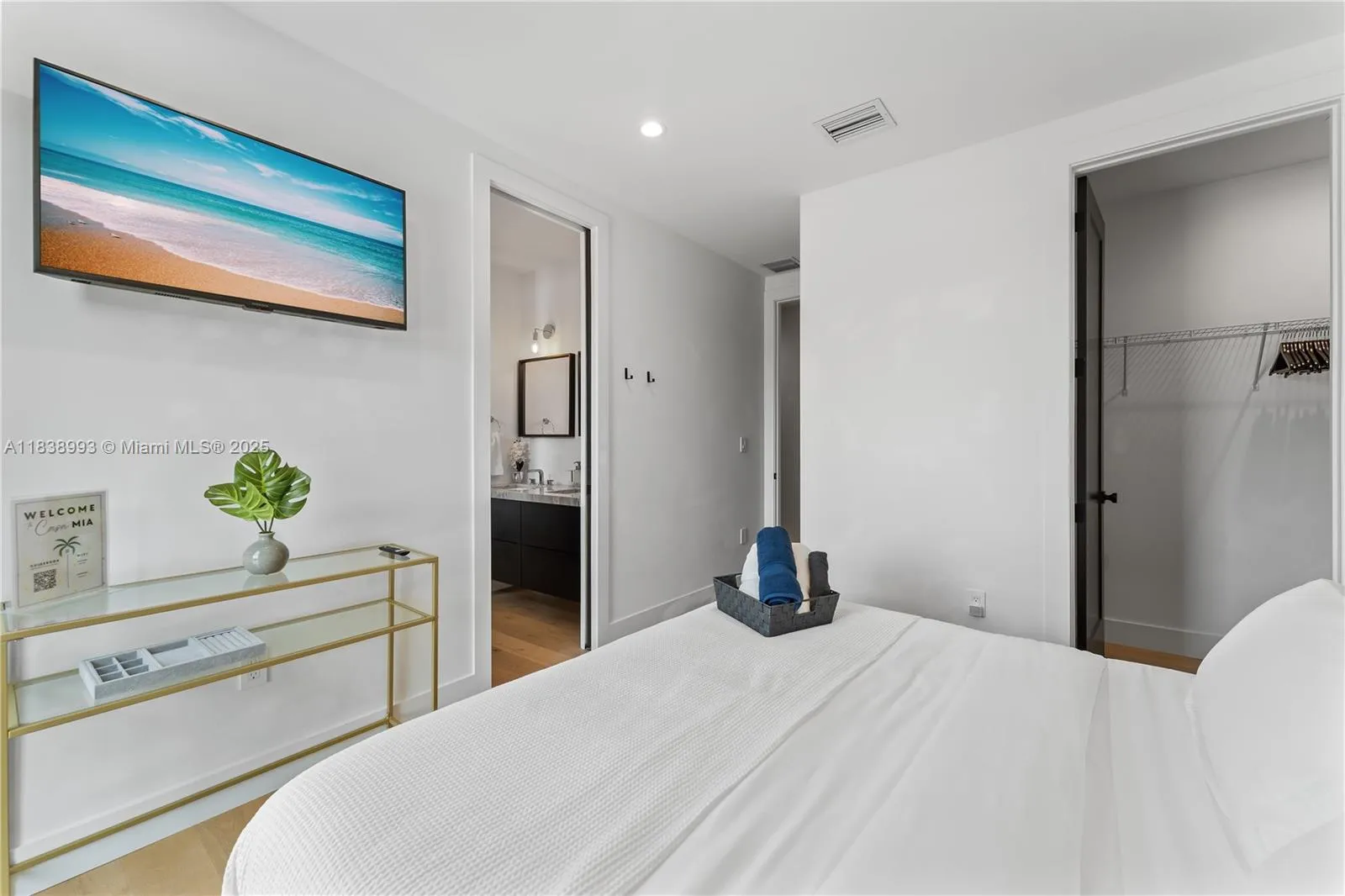 Miami, Florida 33127, United States, 3 Bedrooms Bedrooms, ,3 BathroomsBathrooms,Residential,Active,170706