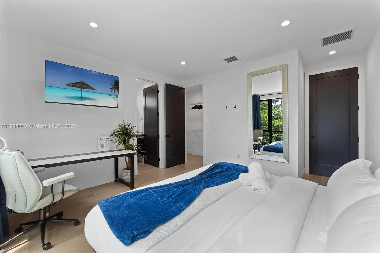 Miami, Florida 33127, United States, 3 Bedrooms Bedrooms, ,3 BathroomsBathrooms,Residential,Active,170706