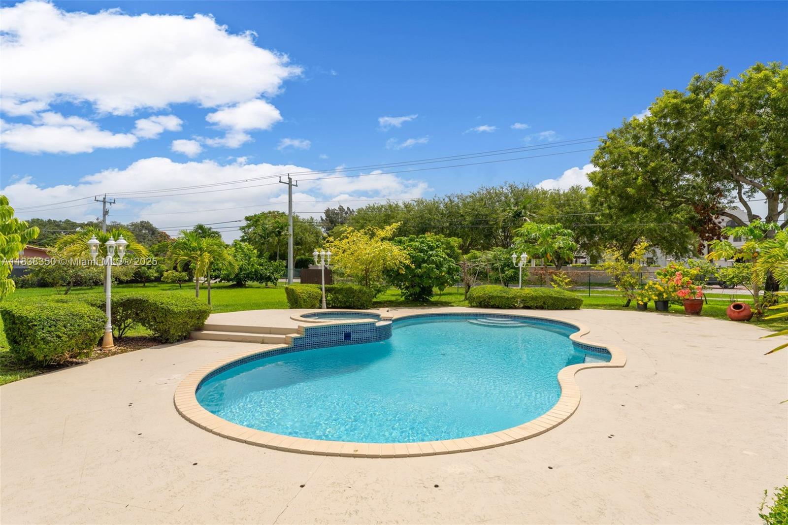 MILLER DRIVE ESTATES - Residential