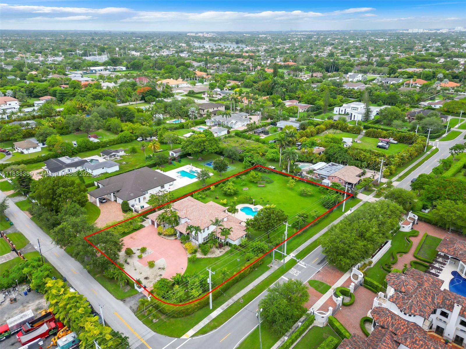 MILLER DRIVE ESTATES - Residential