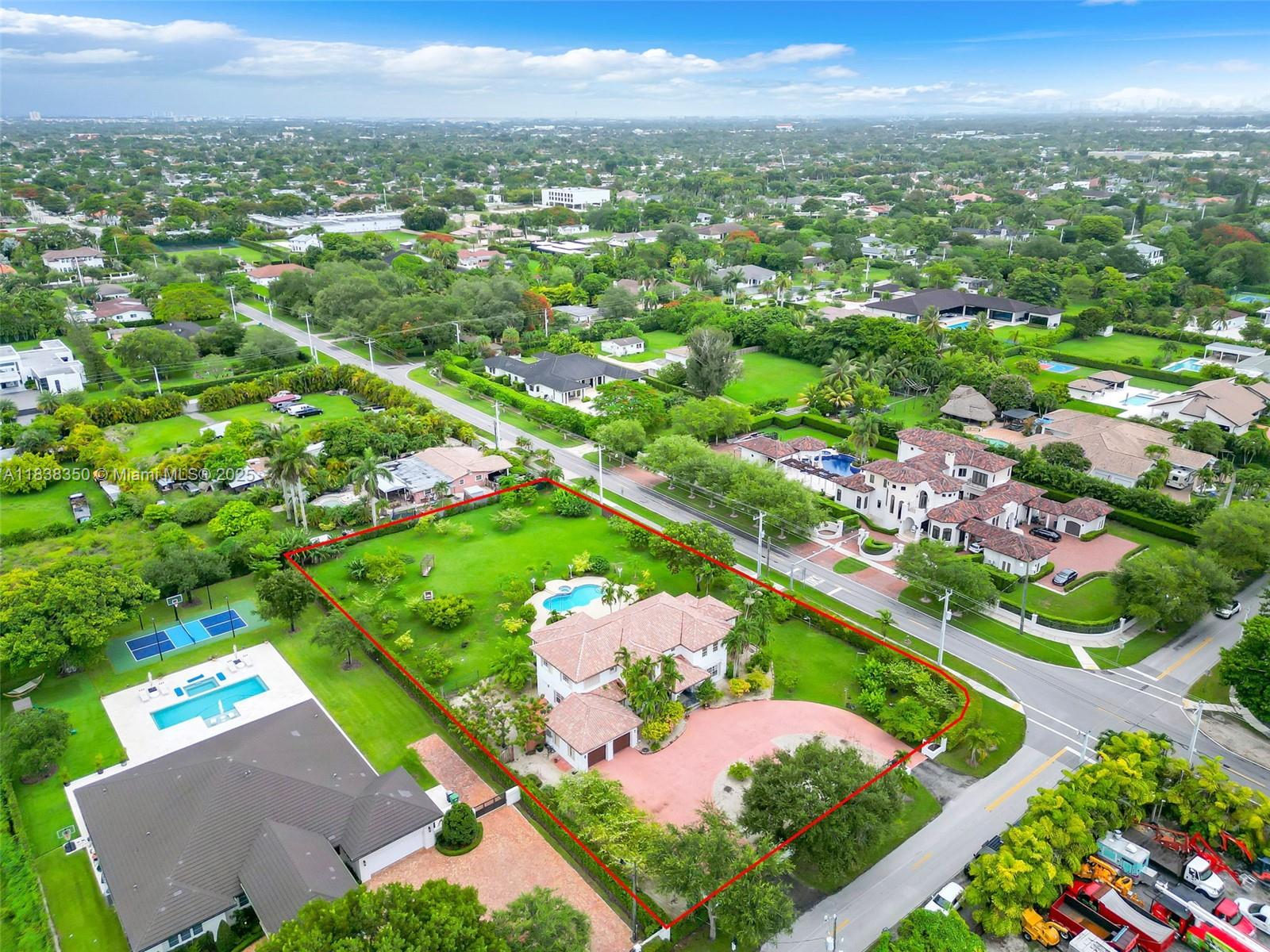 MILLER DRIVE ESTATES - Residential