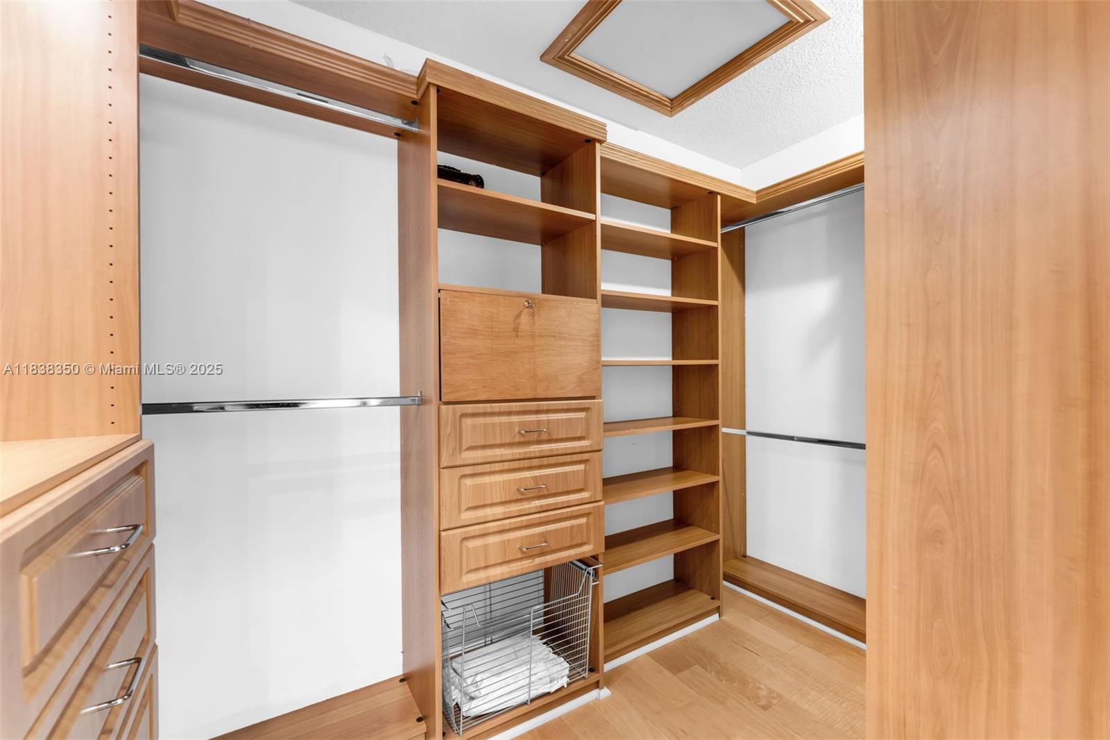 MILLER DRIVE ESTATES - Residential