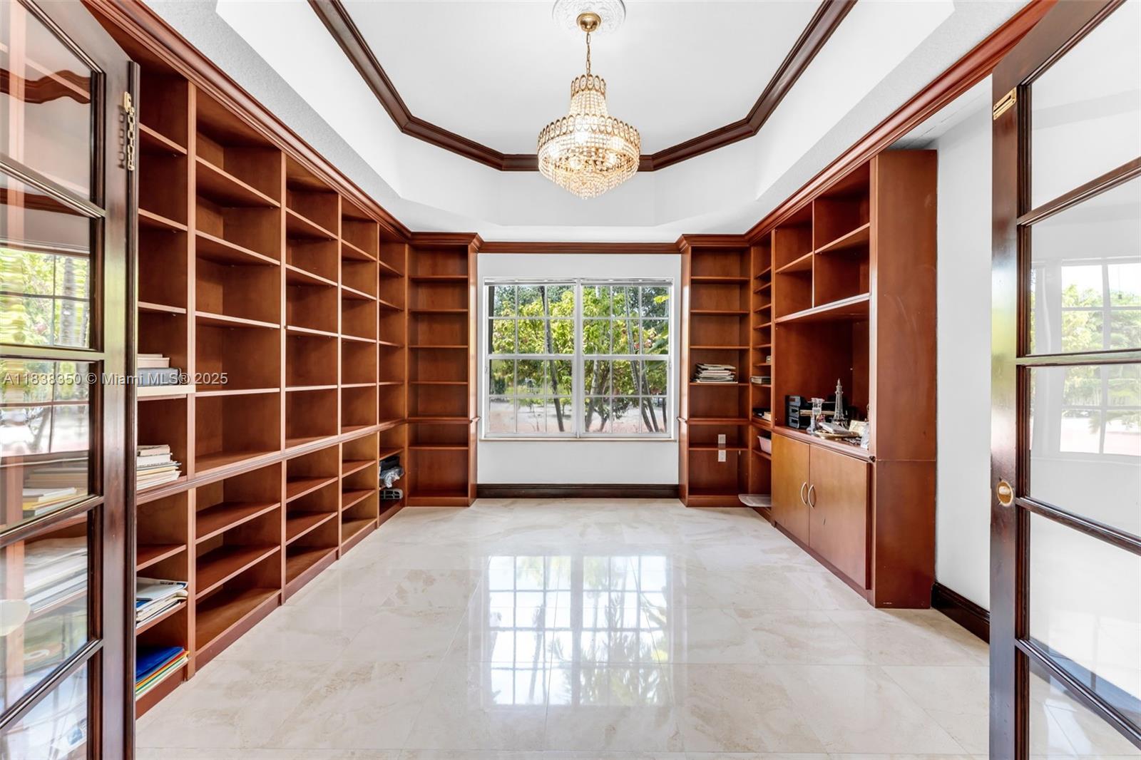 MILLER DRIVE ESTATES - Residential