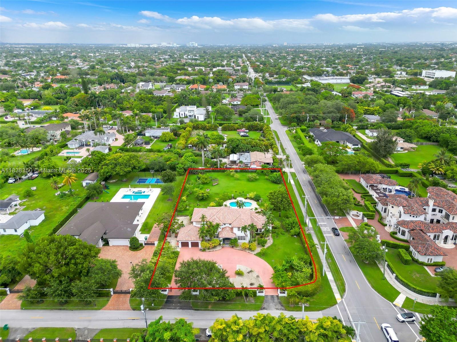 MILLER DRIVE ESTATES - Residential