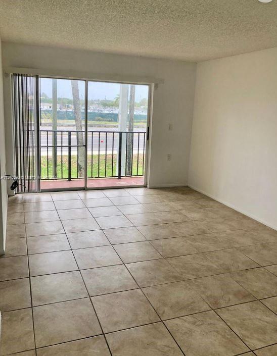Rental Property at 1068 1068 N Benoist Farms 212, West Palm Beach, Palm Beach County, Florida - Bedrooms: 1 
Bathrooms: 1  - $1,500 MO.