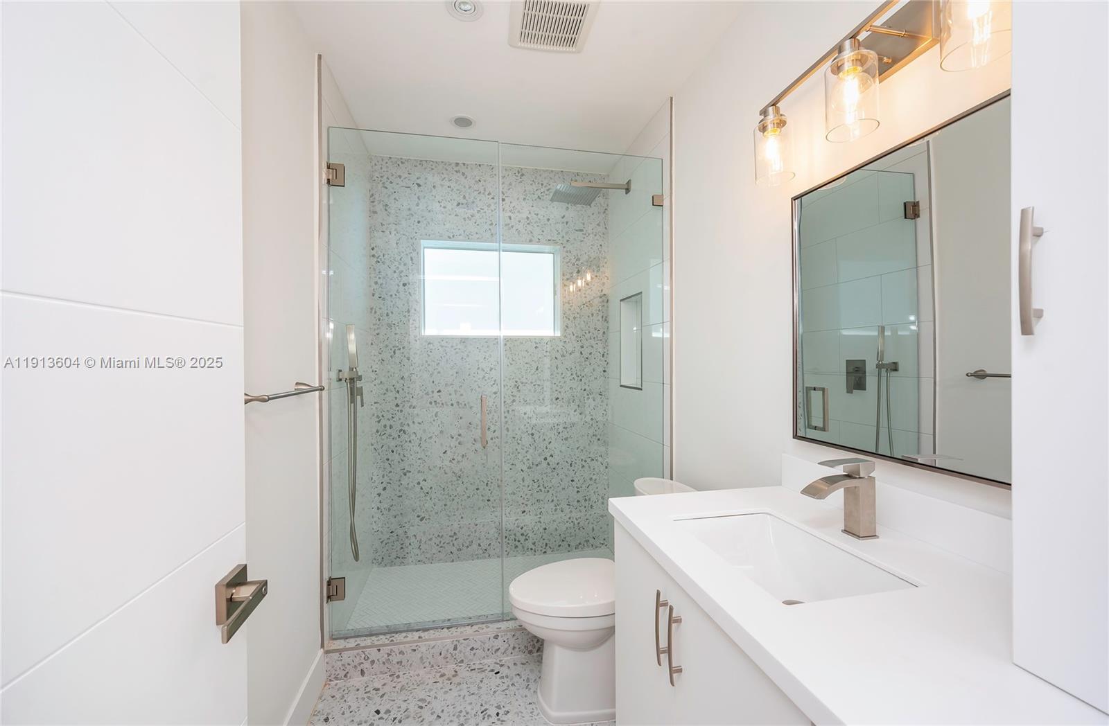 CORAL GABLES BILTMORE SEC - Residential Lease