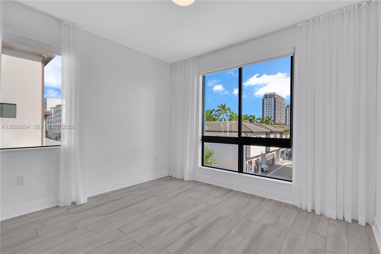 URBANA AT THE RESIDENCES - Residential