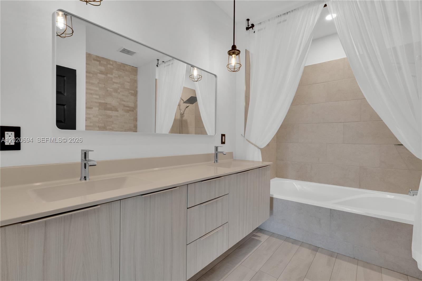 URBANA AT THE RESIDENCES - Residential