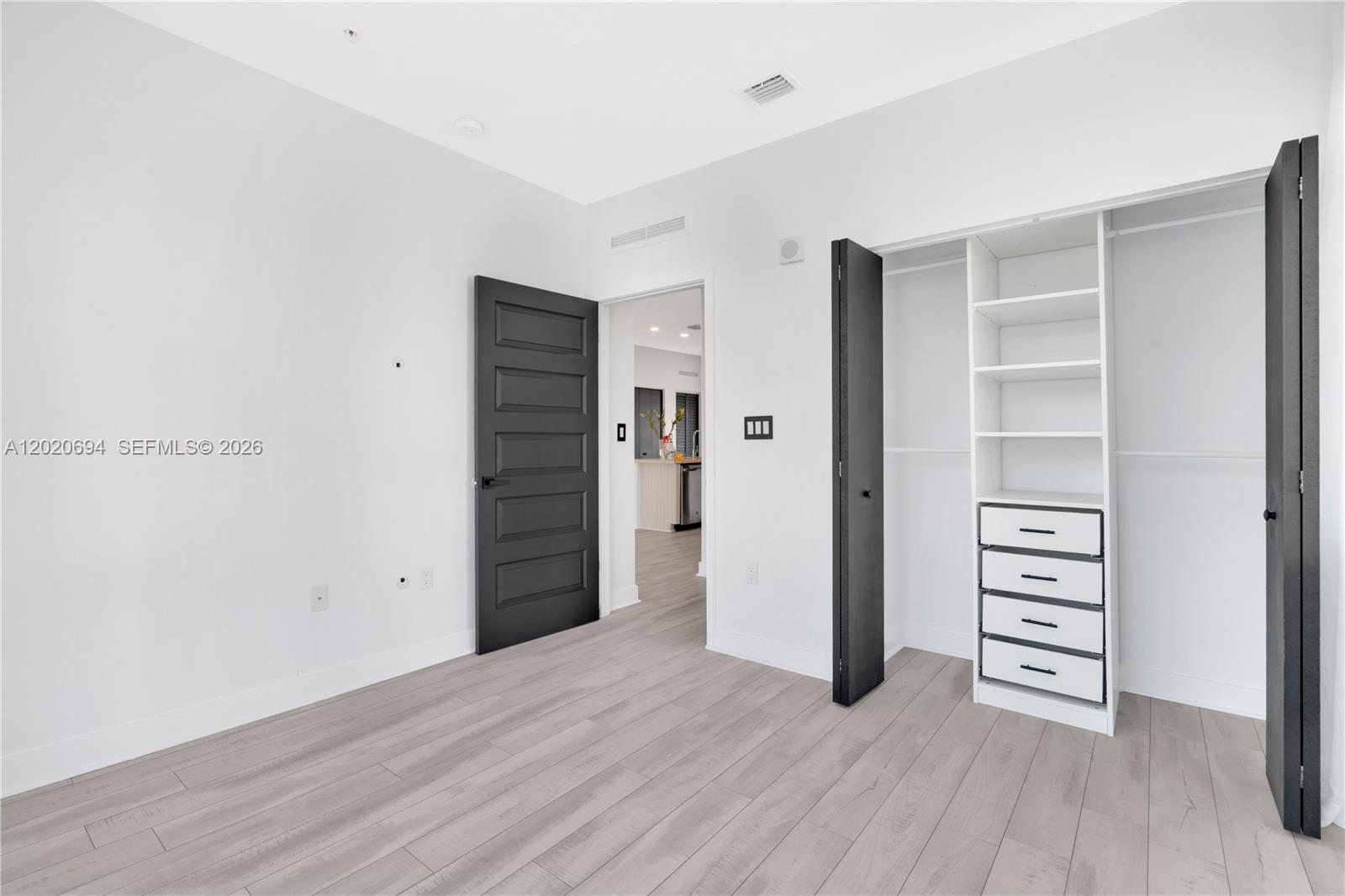 URBANA AT THE RESIDENCES - Residential