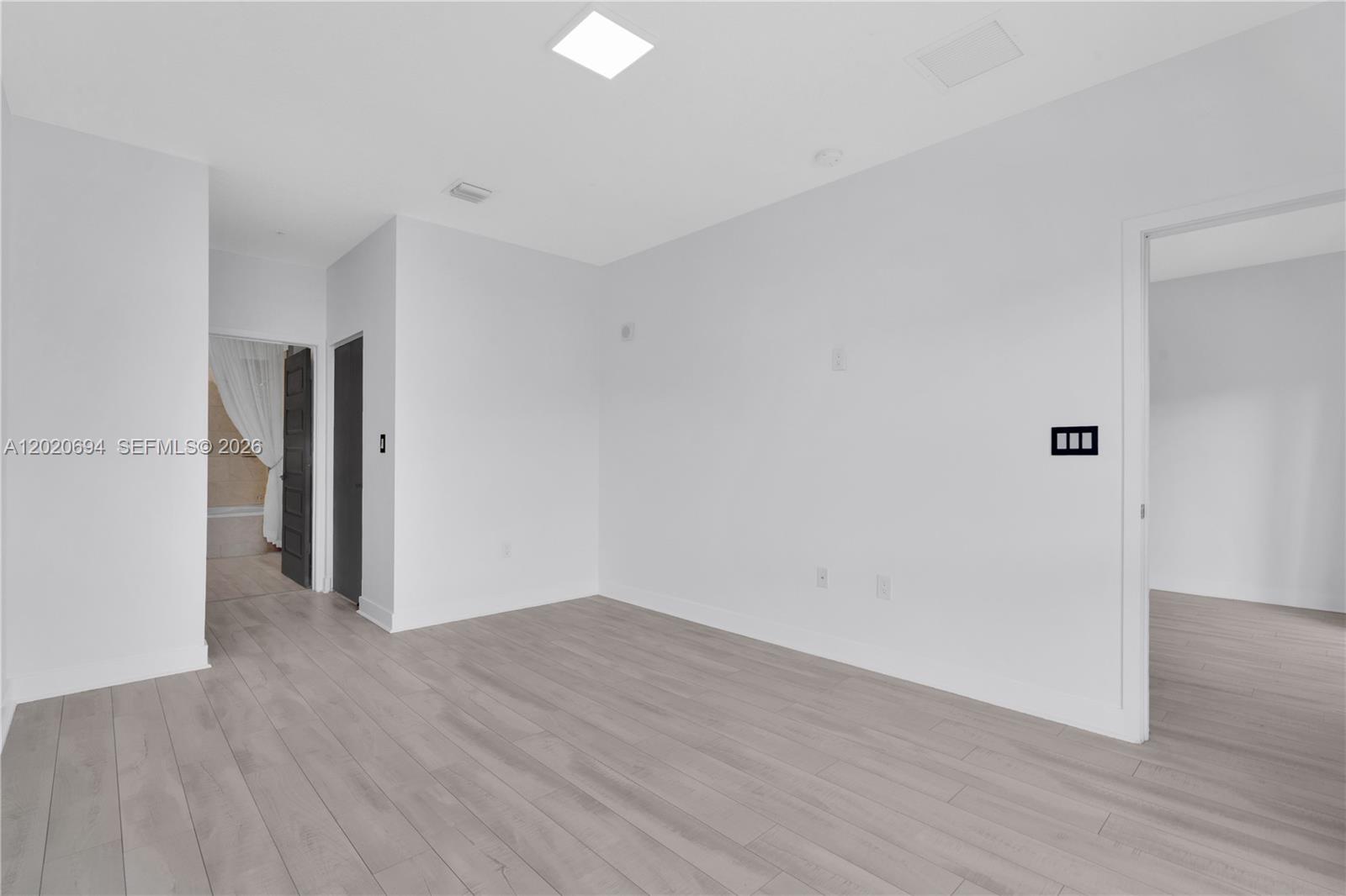 URBANA AT THE RESIDENCES - Residential