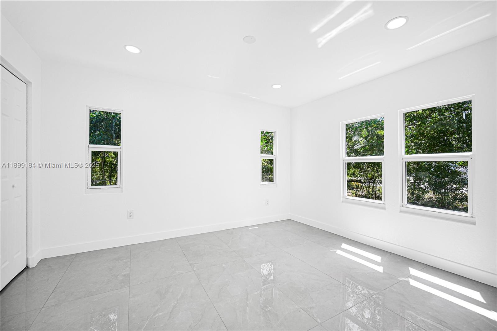 PLAT NO 1 OPA LOCKA - Residential