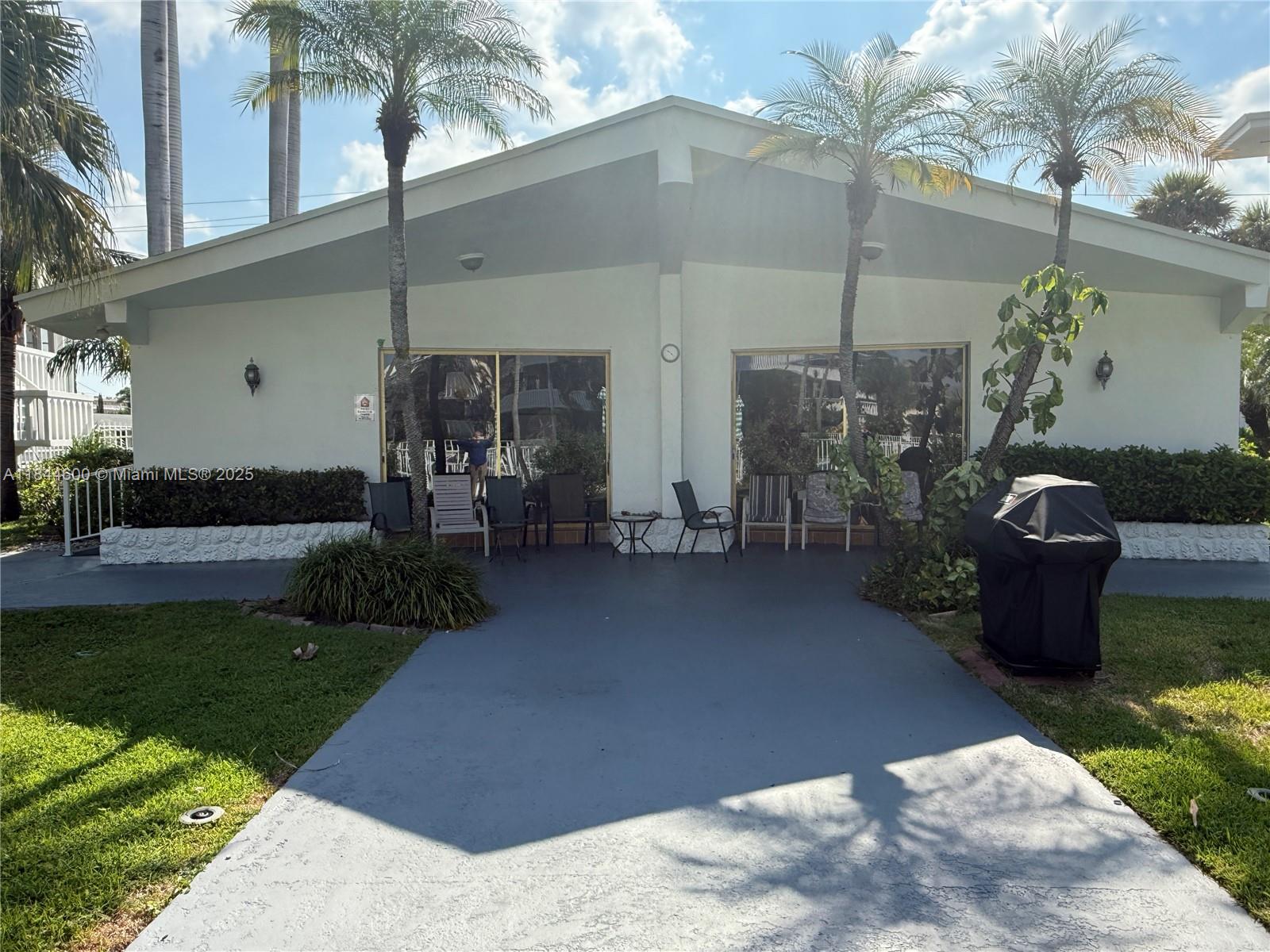 ELDORADO COUNTRY CLUB TOW - Residential