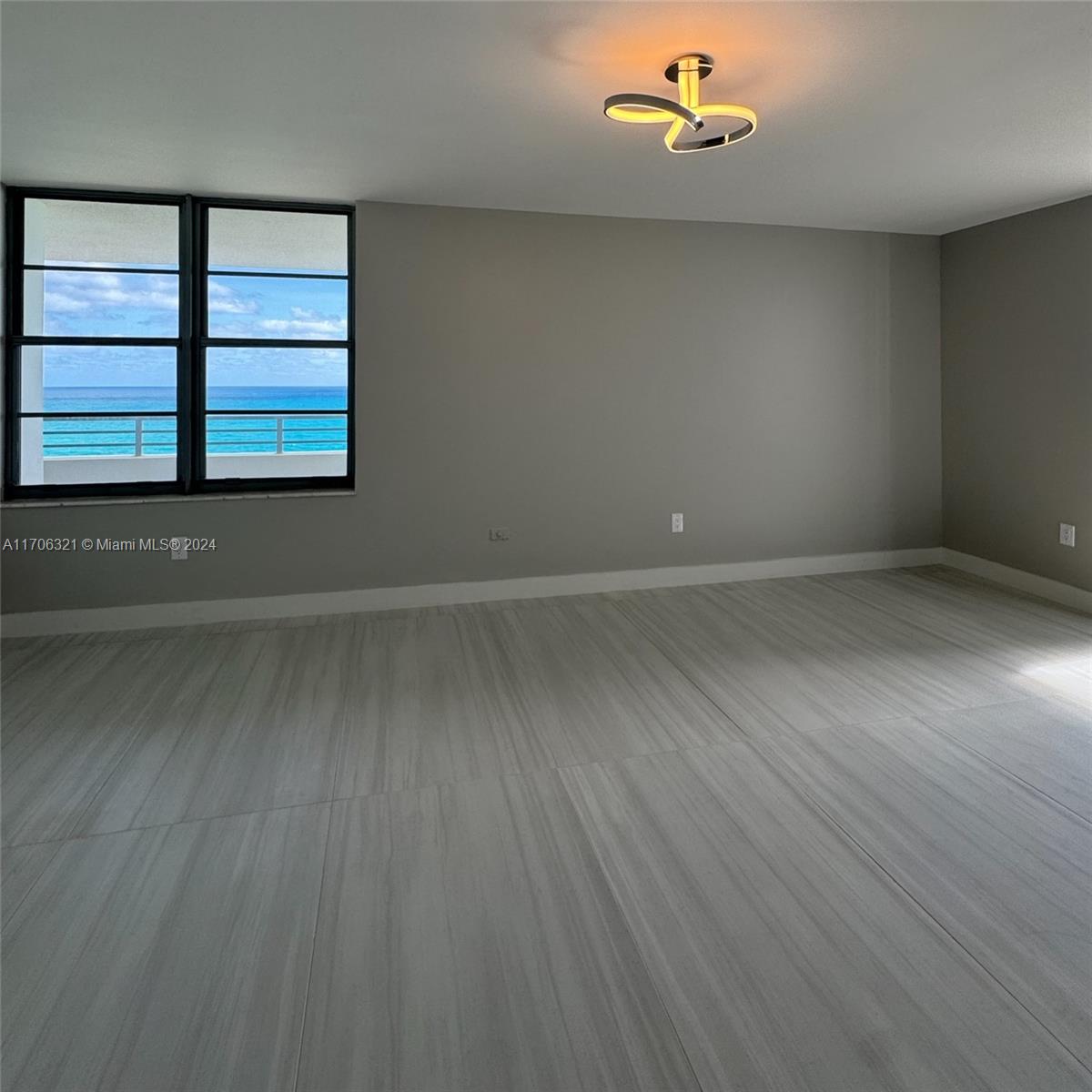OCEANSIDE PLAZA CONDO - Residential