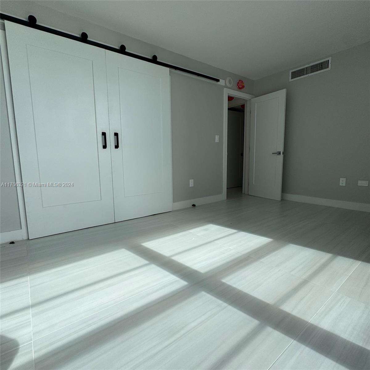 OCEANSIDE PLAZA CONDO - Residential