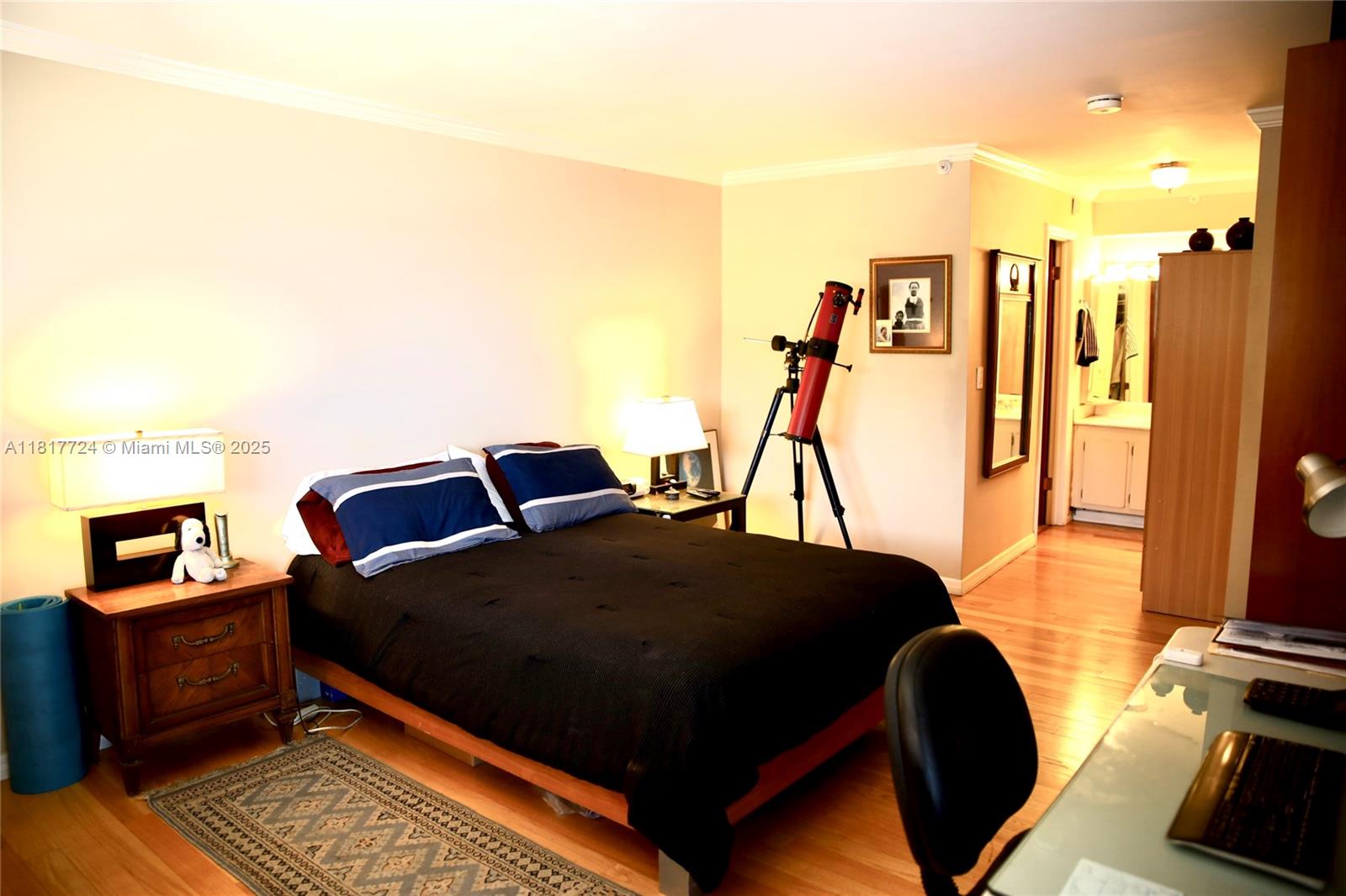 BAYVIEW TOWER CONDO - Residential