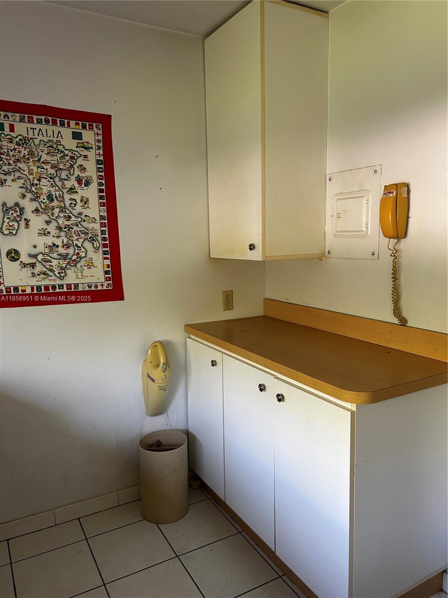 PLAZA OF AMERICAS CONDO P - Residential