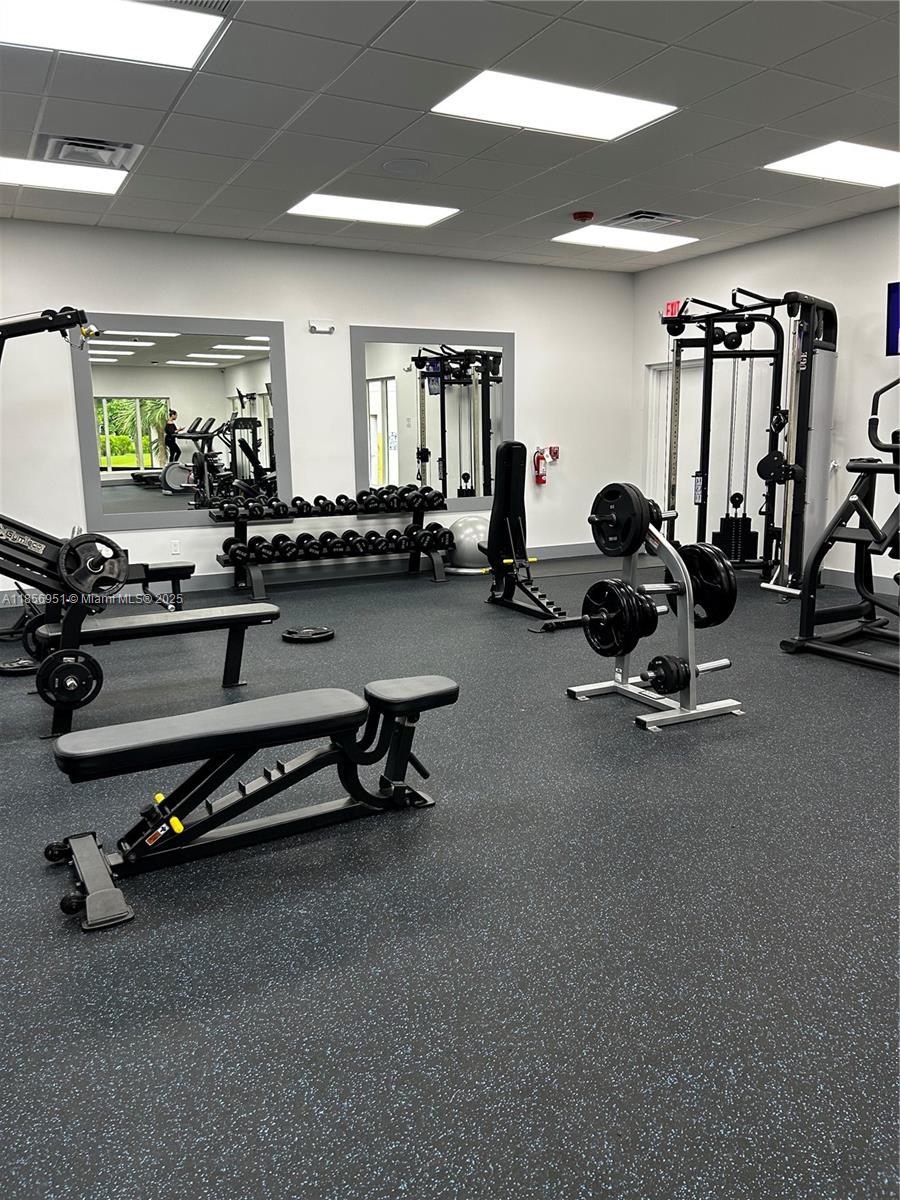 PLAZA OF AMERICAS CONDO P - Residential