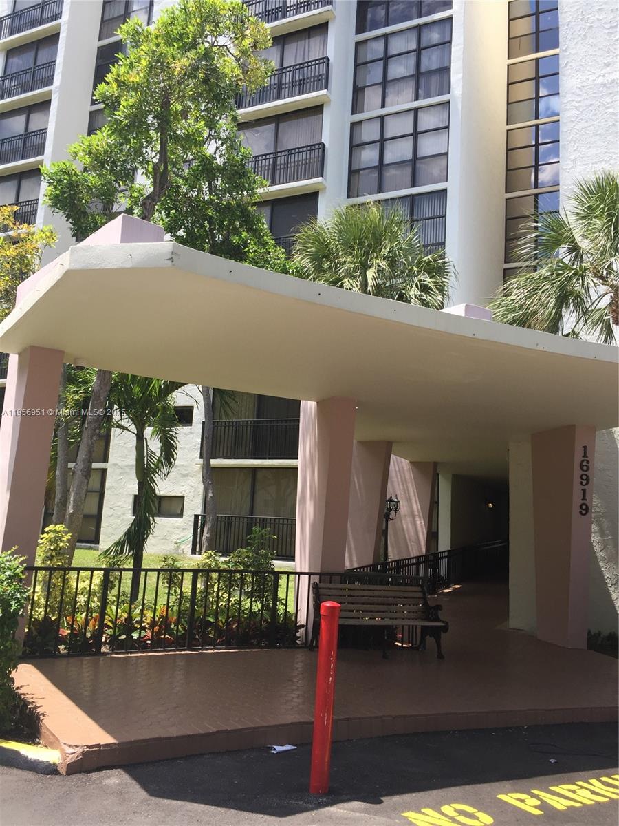 PLAZA OF AMERICAS CONDO P - Residential