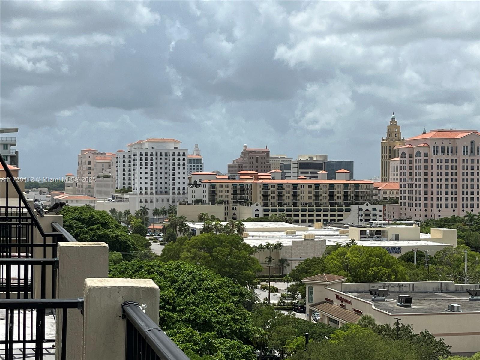 Perfect location. Emerald Plaza on Coral Way is a 61 unit condo built in 2007. This charming Coral Way apartment has wrap around balcony views of the lush Coral Gables and Brickell skyline. Walking distance to Miracle Mile and a short drive to Brickell and Coconut Grove. Surrounded by top-tier restaurants, shopping and gym. Open kitchen. Perfect as an income producing investment property. Very low condo maintenance fee. The apartment is original and has not had any renovations.