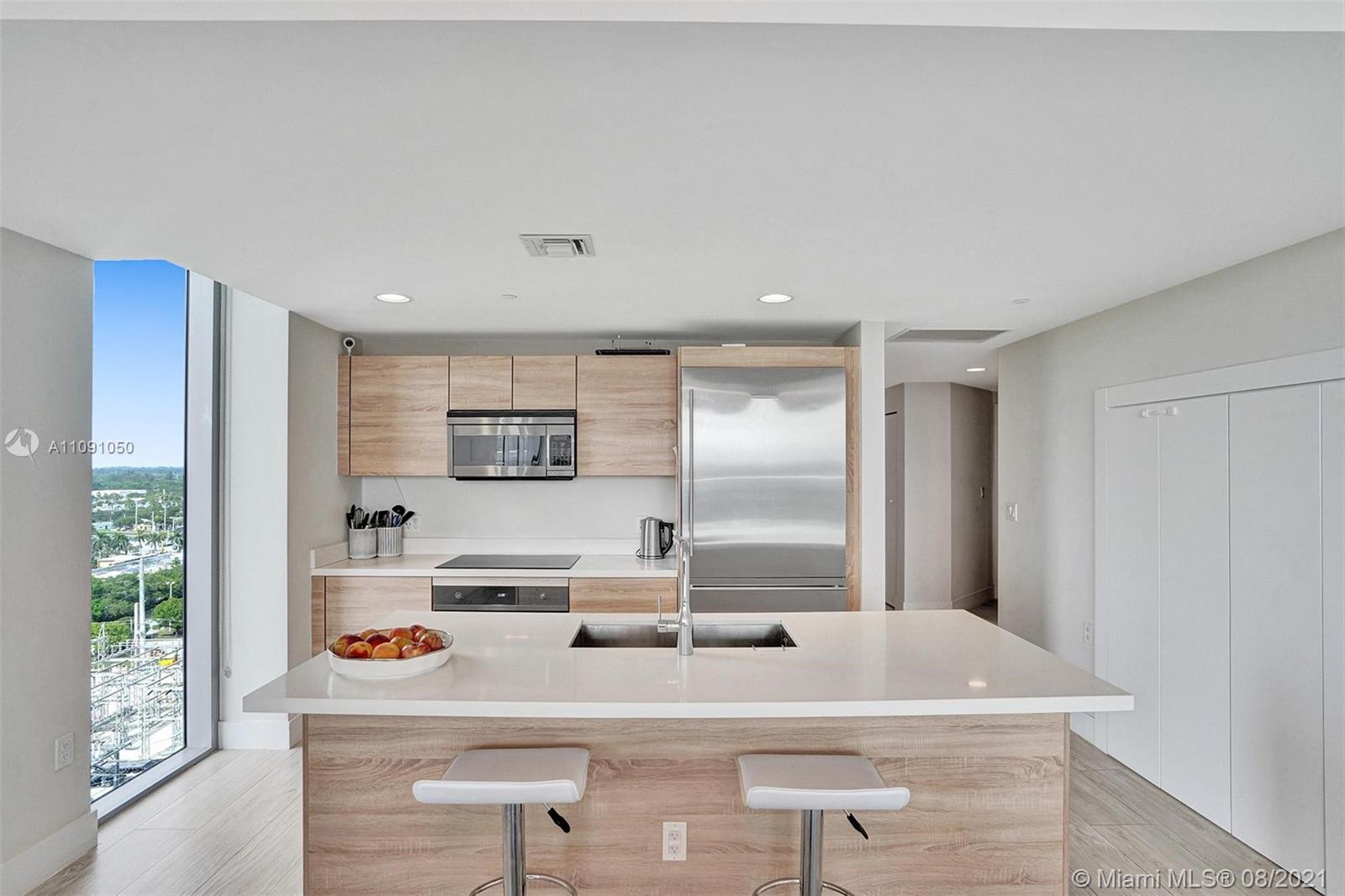 THE HARBOUR SOUTH CONDO - Residential Lease