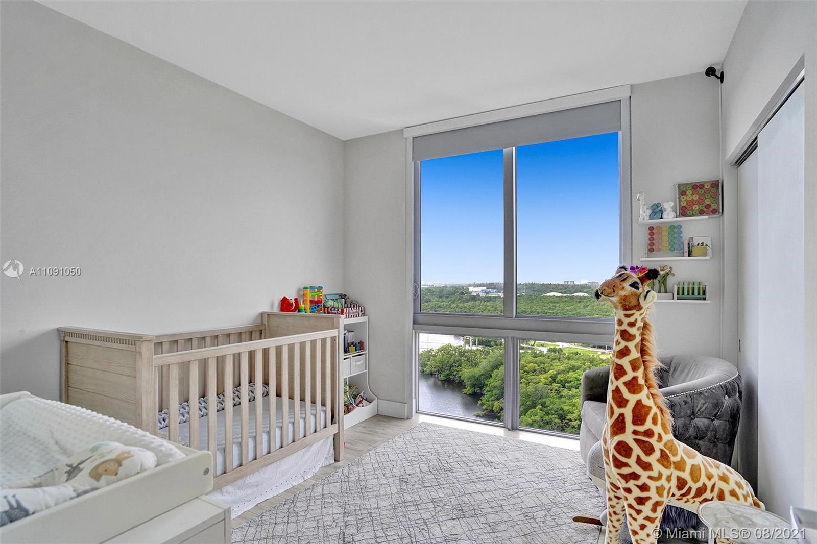 THE HARBOUR SOUTH CONDO - Residential Lease