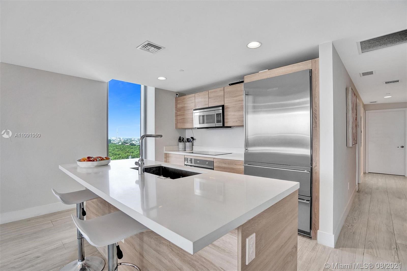 THE HARBOUR SOUTH CONDO - Residential Lease