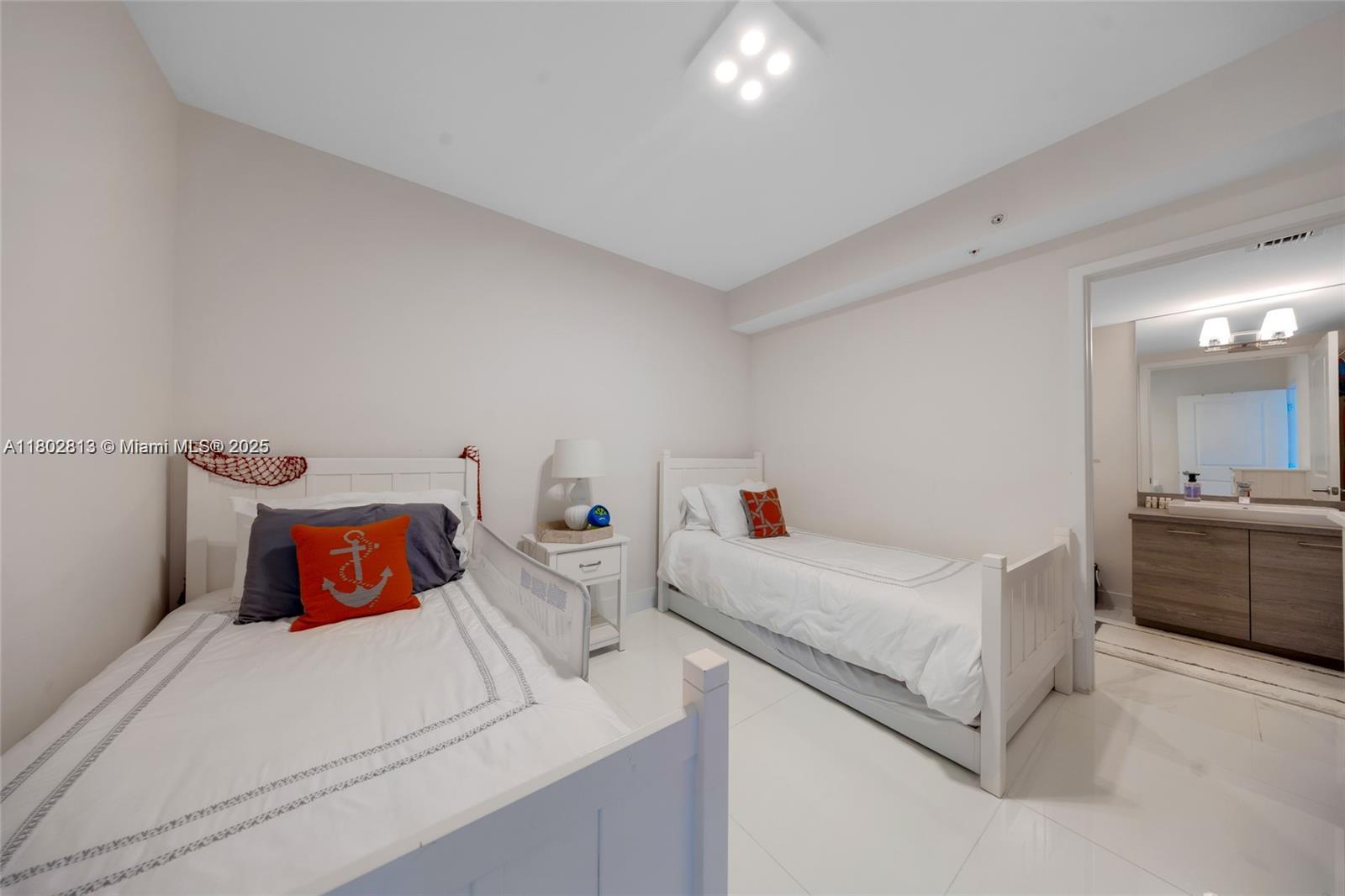 400 SUNNY ISLES CONDO WES - Residential Lease