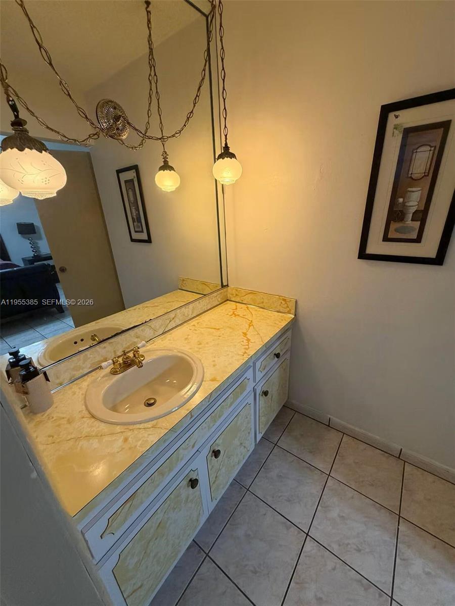 SOUTH SHENANDOAH - Residential