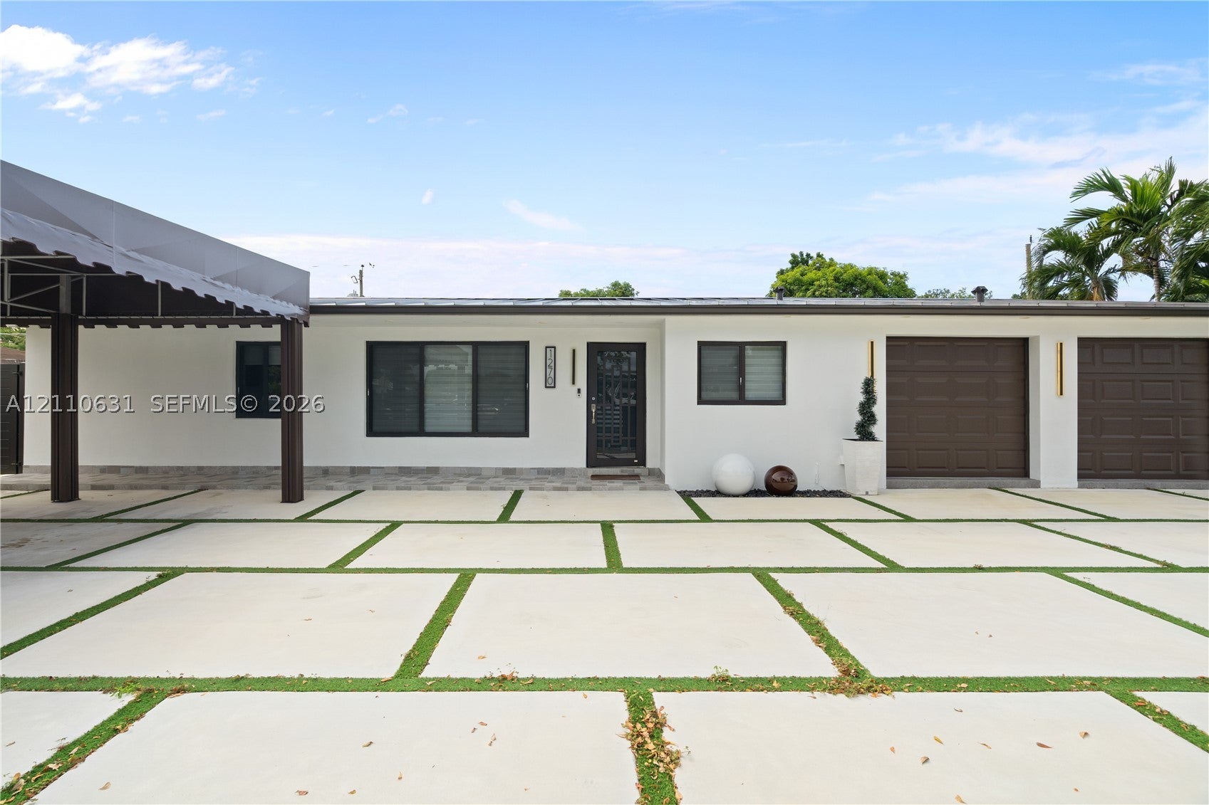 1270 W 64th Ter