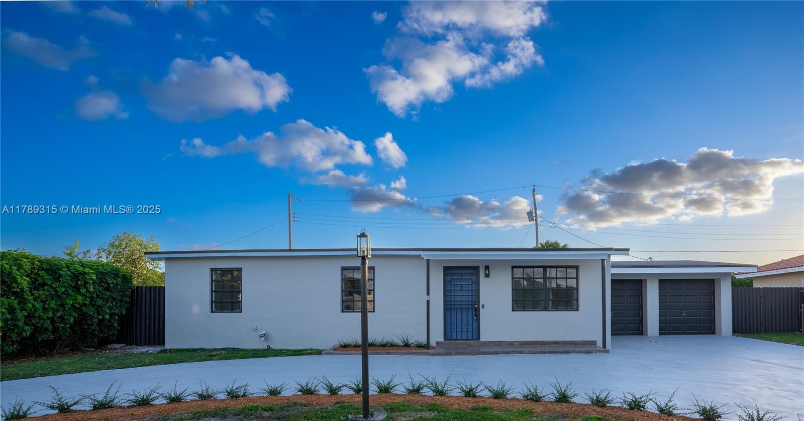 Rental Property at 10840 Sw 52nd Dr, Miami, Broward County, Florida - Bedrooms: 4 
Bathrooms: 2  - $4,300 MO.