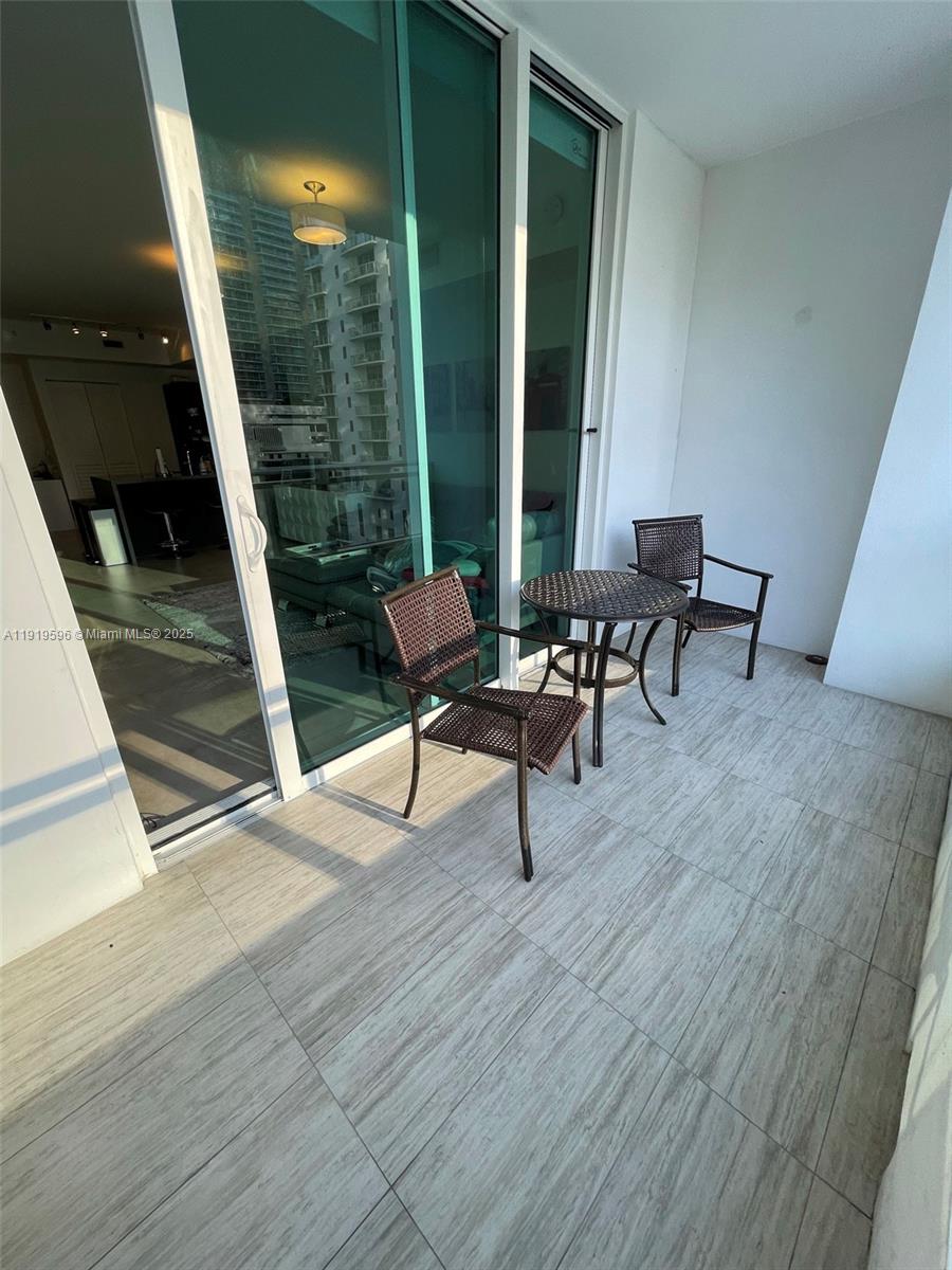 1080 BRICKELL AV 1502