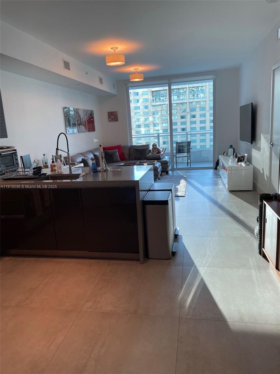 1080 BRICKELL AV 1502
