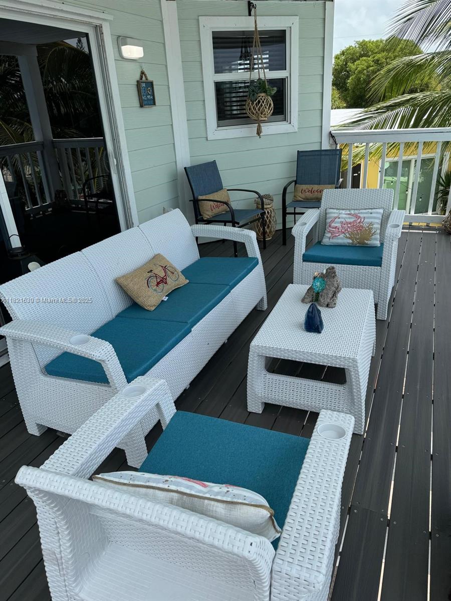 SOMBRERO BEACH VILLAGE - Residential