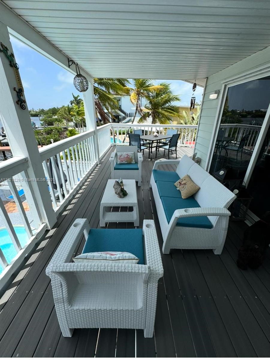 SOMBRERO BEACH VILLAGE - Residential