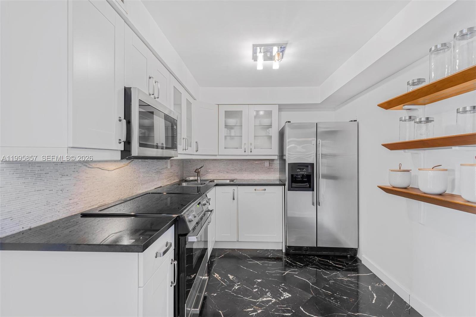 LINCOLN PALACE CONDO - Residential Lease