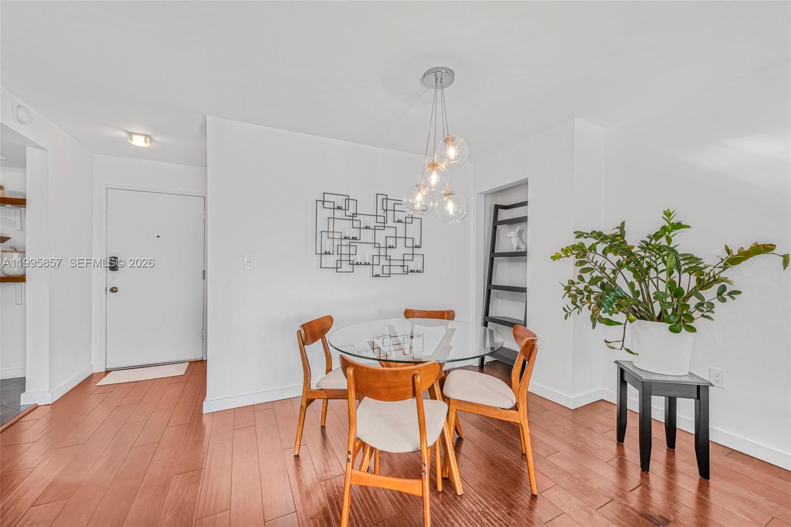 LINCOLN PALACE CONDO - Residential Lease