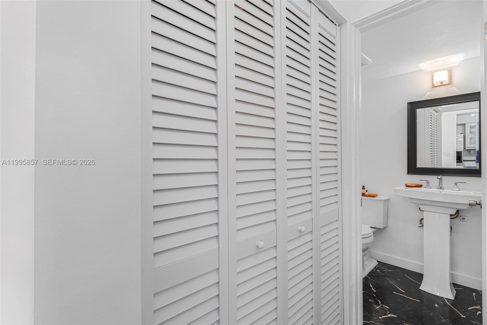 LINCOLN PALACE CONDO - Residential Lease