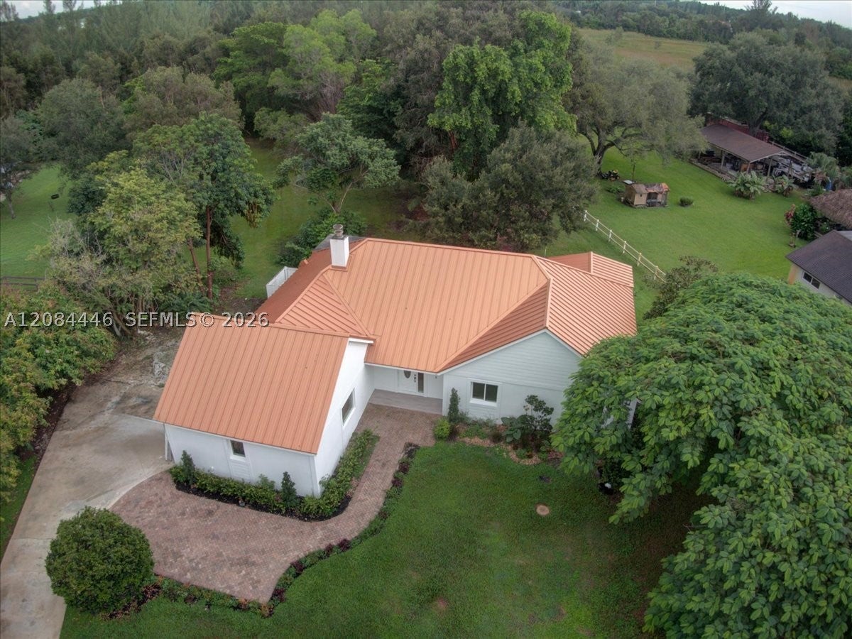 5600 SW 195th Terrace