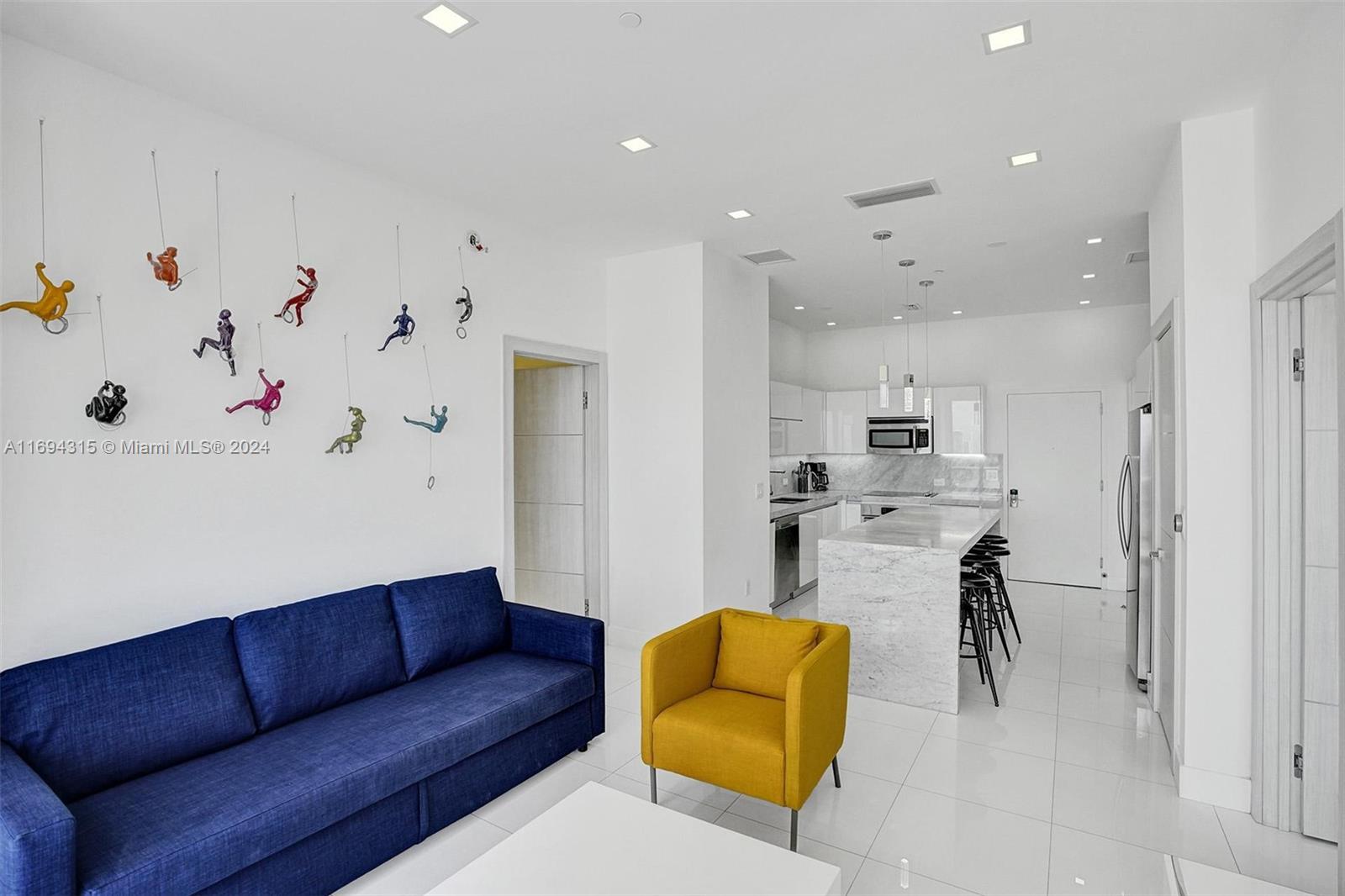 BEACHWALK CONDOMINIUM - Residential Lease