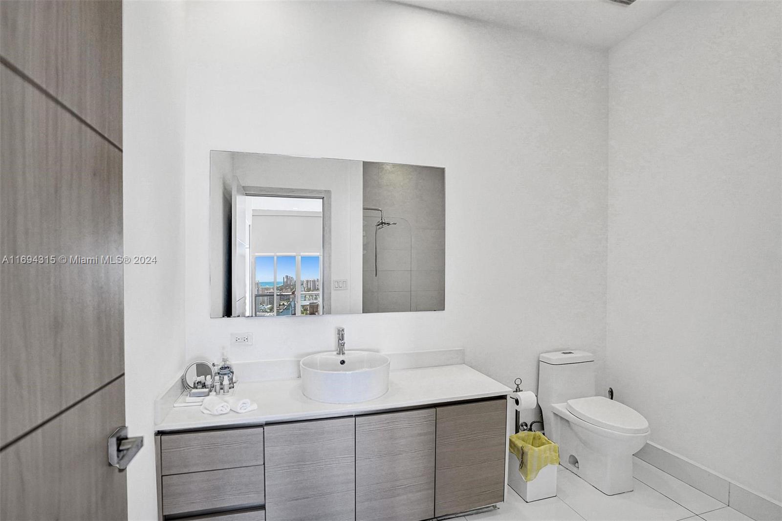 BEACHWALK CONDOMINIUM - Residential Lease