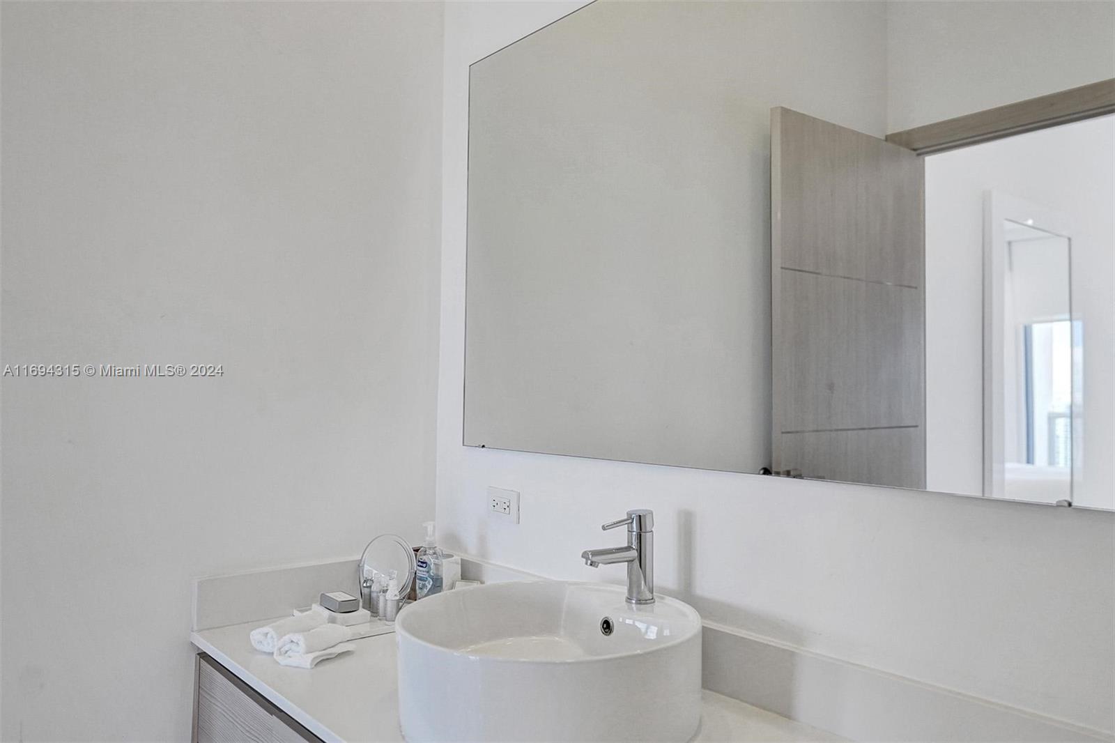 BEACHWALK CONDOMINIUM - Residential Lease