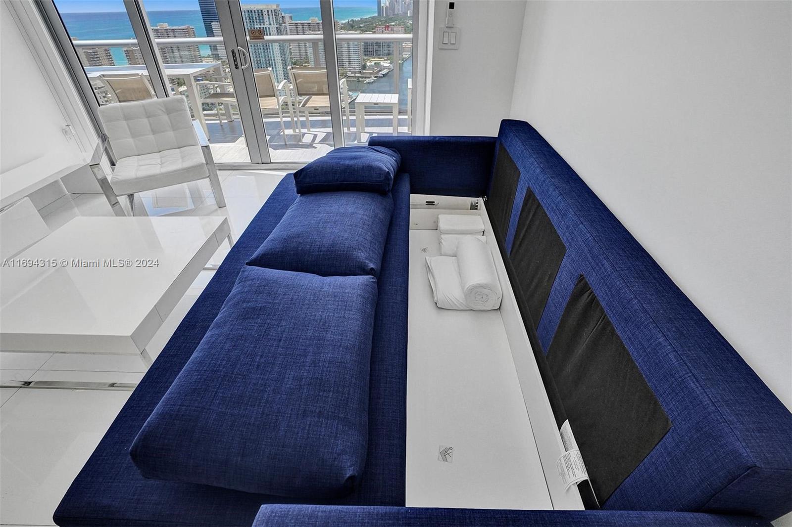 BEACHWALK CONDOMINIUM - Residential Lease