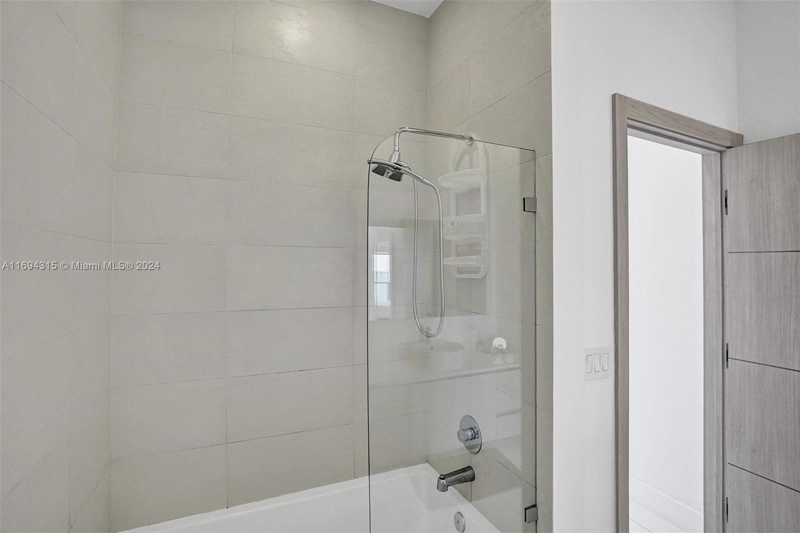 BEACHWALK CONDOMINIUM - Residential Lease